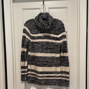 LOFT Black and White Knit Sweater